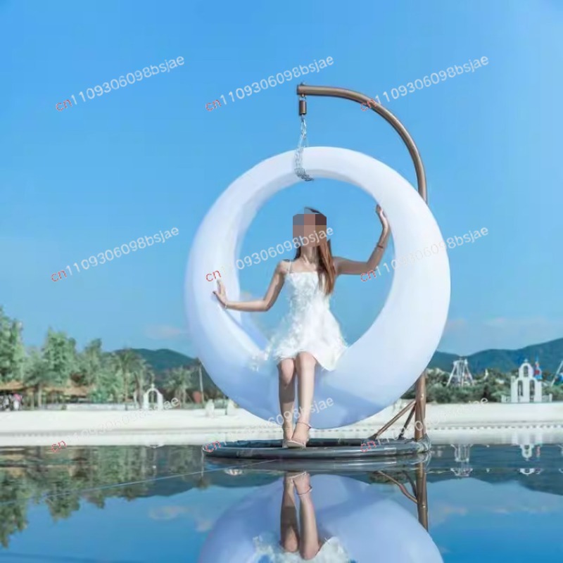 屋外発光スイング　インターネットで話題のハンギングチェア　屋 - Garden Swing Chair のレビューと価格