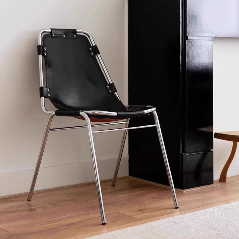 ヴィンテージレザーダイニングチェア、インダストリアルモダンア - Outdoor Furniture Vintage のレビューと価格