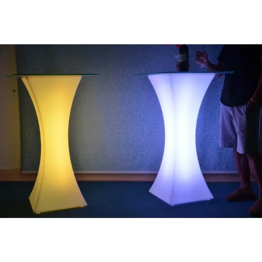 モダンな照明が、ドバイの屋外にプラスチック製のLED照明付き - Outdoor Furniture Dubai のレビューと価格