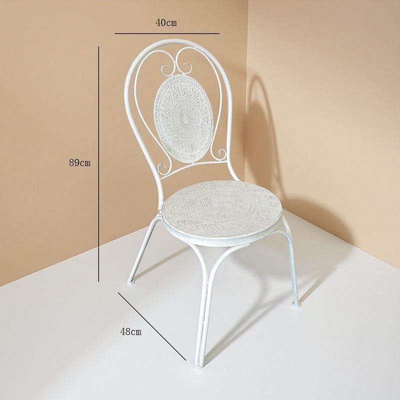フランスのヴィンテージ錬鉄製の小さな丸テーブル、屋外中庭レジ - Outdoor Furniture Vintage のレビューと価格